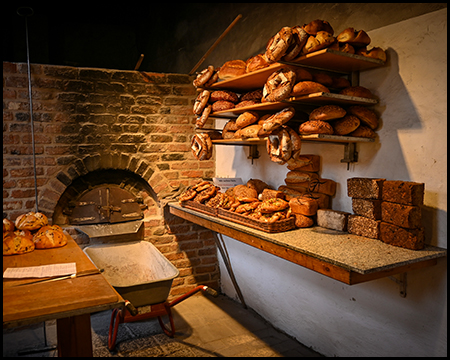 Brote in einer Bäckerei 